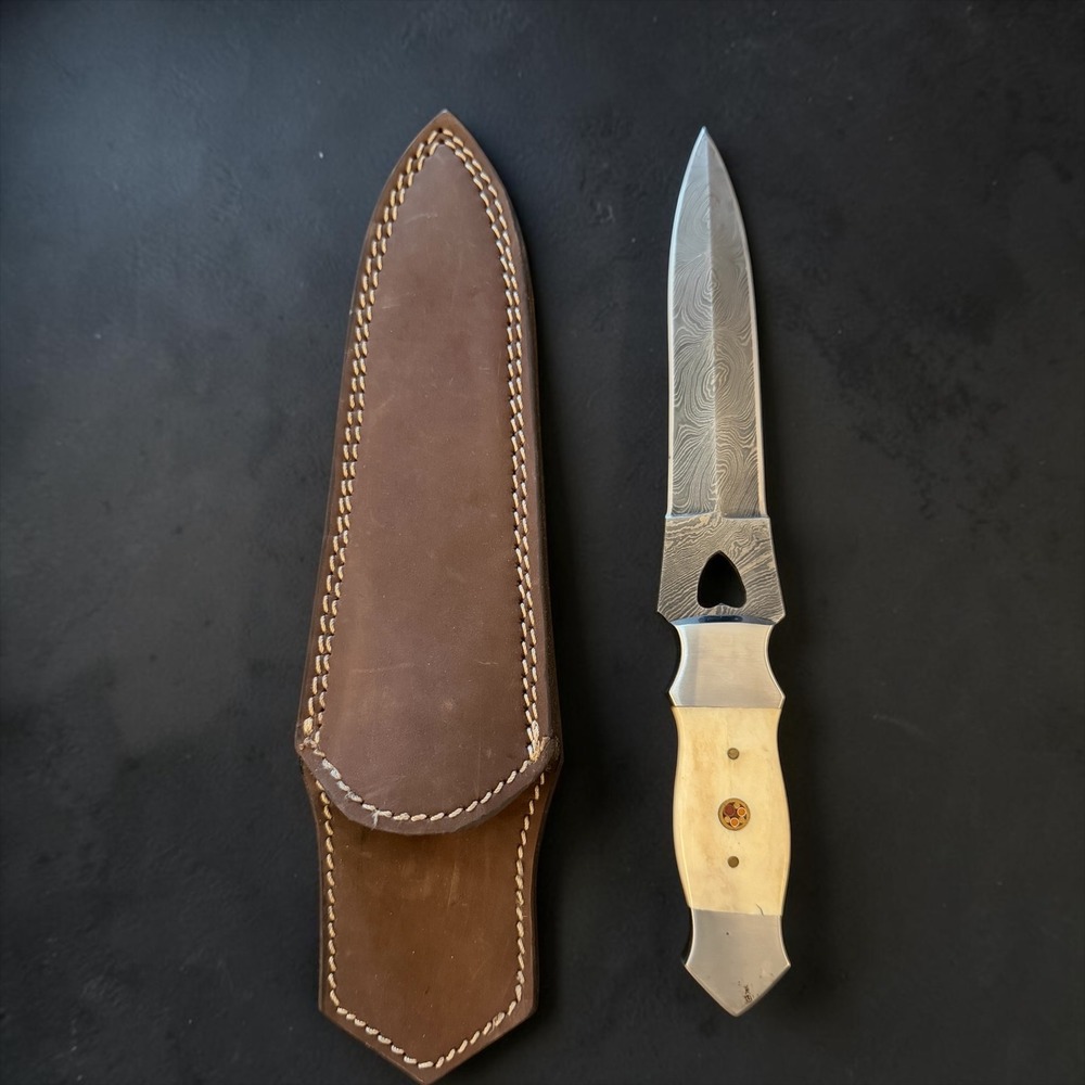 Handmade Damascus Fixed Blade Hunting Knife Bone Handle Leather Sheath Custom